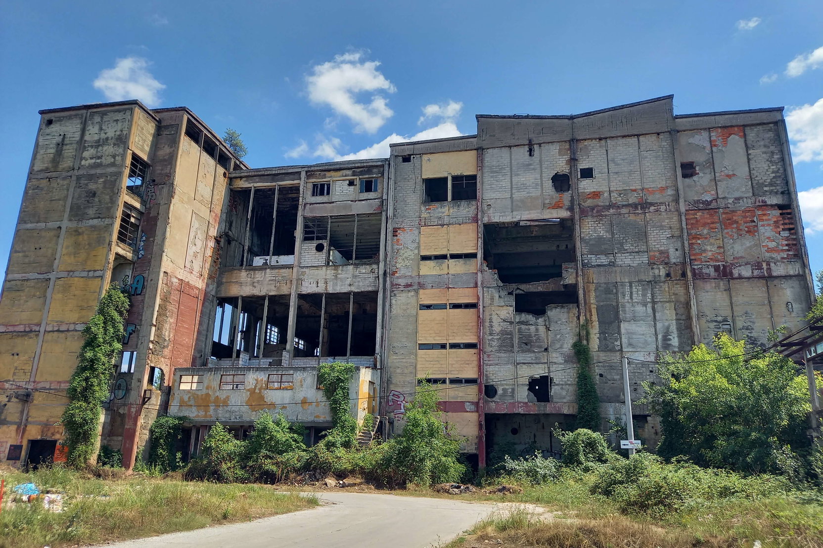 Reference image preview Survey of a former industrial site in Bosnia and Herzegovina